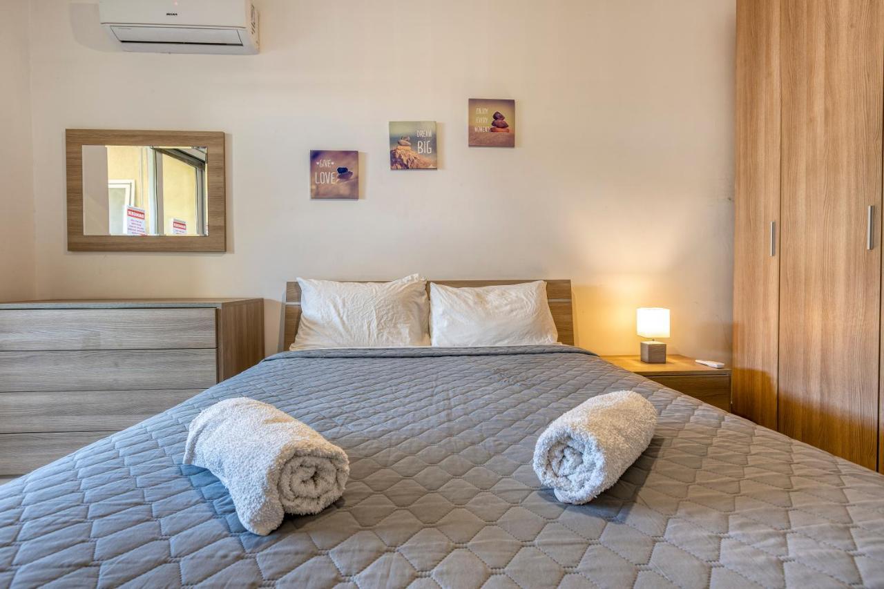 Entire Apartment For Your Holiday Tal-Hriereb Bagian luar foto