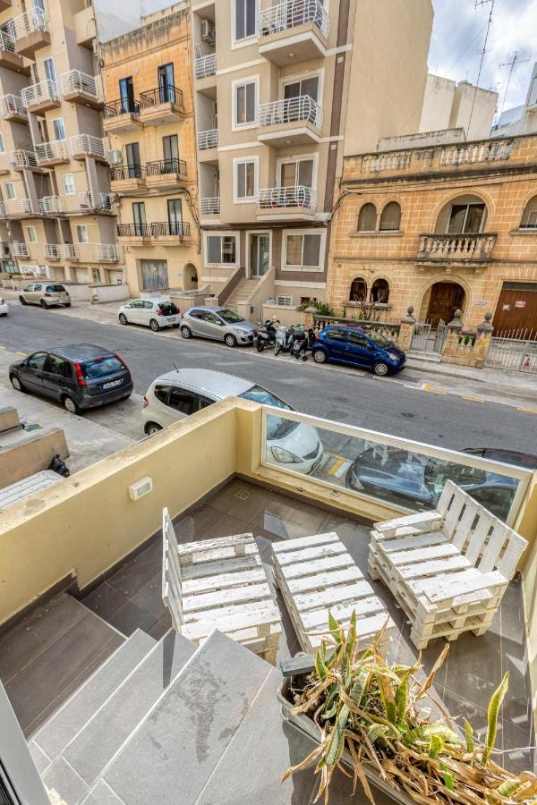 Entire Apartment For Your Holiday Tal-Hriereb Bagian luar foto
